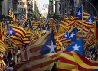Stalemate between Catalan and Spanish Government Catalanindpflag