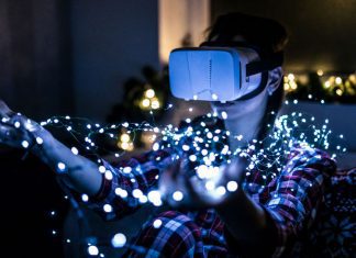 Investors Look Into Virtual Reality vr