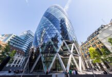 London Rides Out the AI Rout as UK Growth Beats Forecasts, but Energy Costs Loom london pic