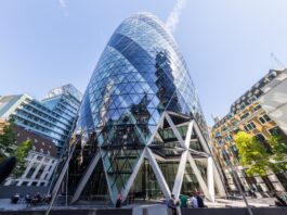 London Rides Out the AI Rout as UK Growth Beats Forecasts, but Energy Costs Loom london pic