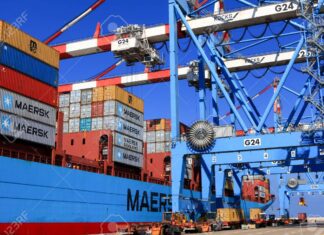 How Businesses Benefit From Container Storage Solutions