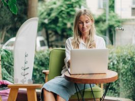 Why hiring local companies makes business sense