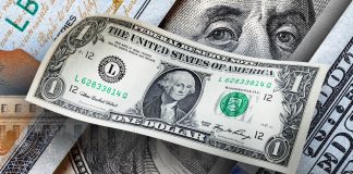 Dollar Slips After Trump Pauses Hormuz Operation — All Eyes on Friday’s Jobs Report
