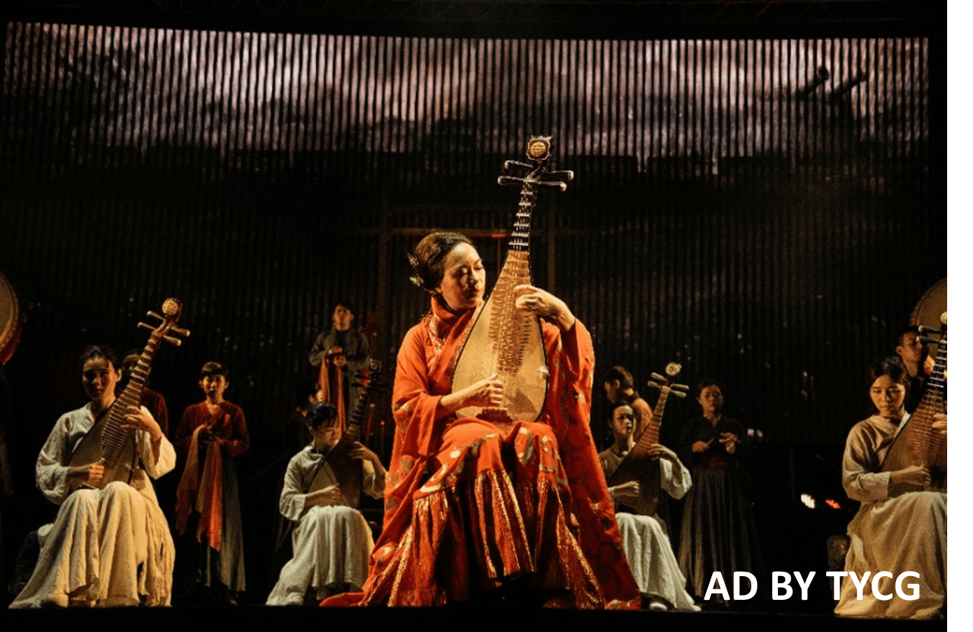 Various types of performances will be held in each exhibition area on each weekend during the event period.