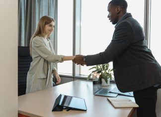 How To Conduct A Good Interview When Hiring Someone