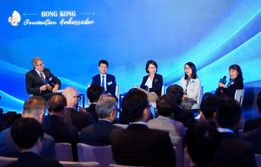 HKTB Chairman and HKCAs share bidding success stories in the “Driving Success Together, as One” panel discussion