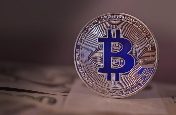 Bitcoin Climbs Back to $82,000 as ETF Outflows Cast Doubt on the Recovery