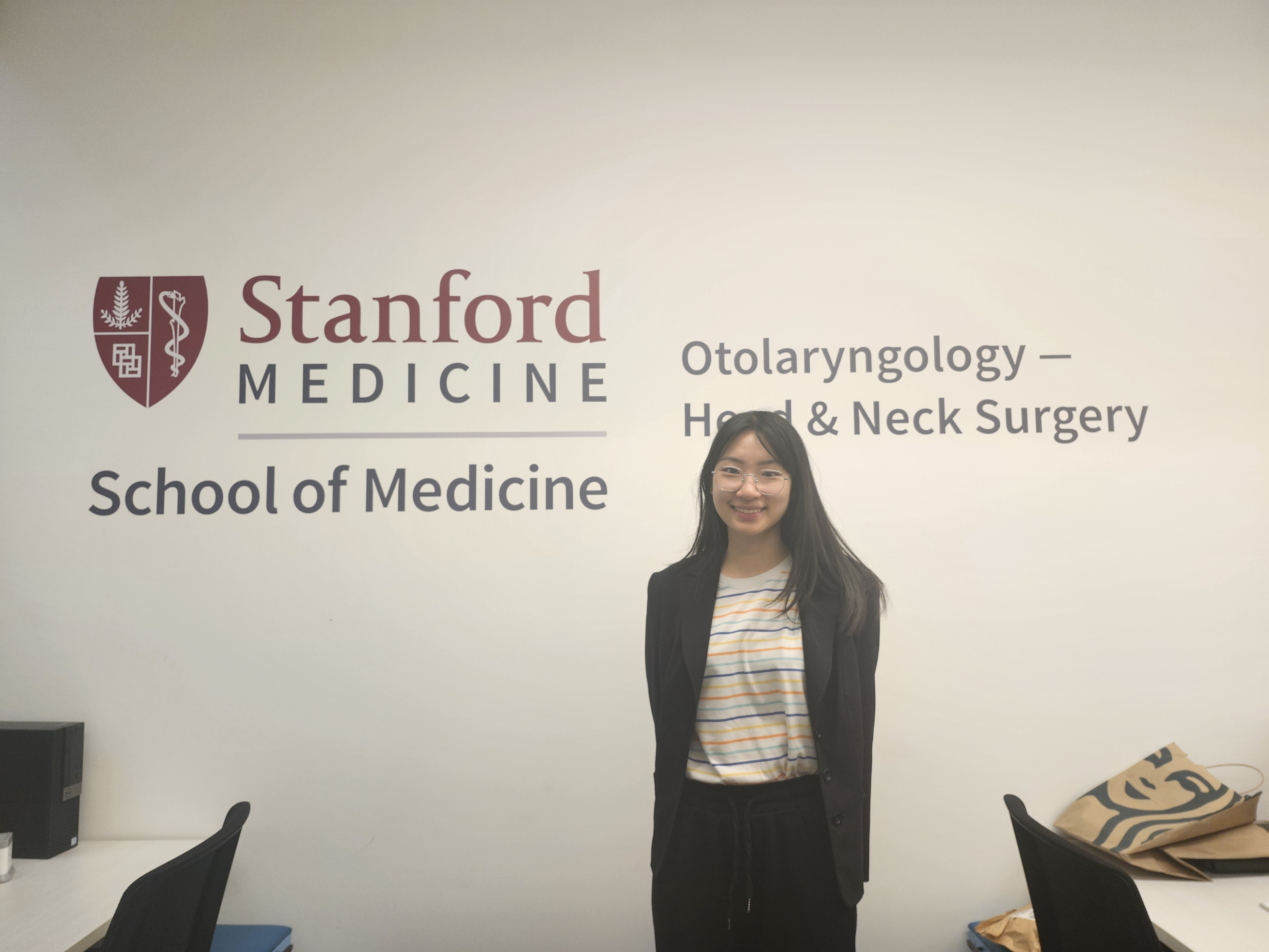 Biomedical Engineering student Jarinyagon CHANTAWANNAKUL gains hands-on research experience during her summer internship at Stanford University's Department of Otolaryngology, School of Medicine.