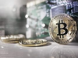 Bitcoin Falls Below $92,000 as Fed Crisis and Geopolitics Hit Risk Appetite