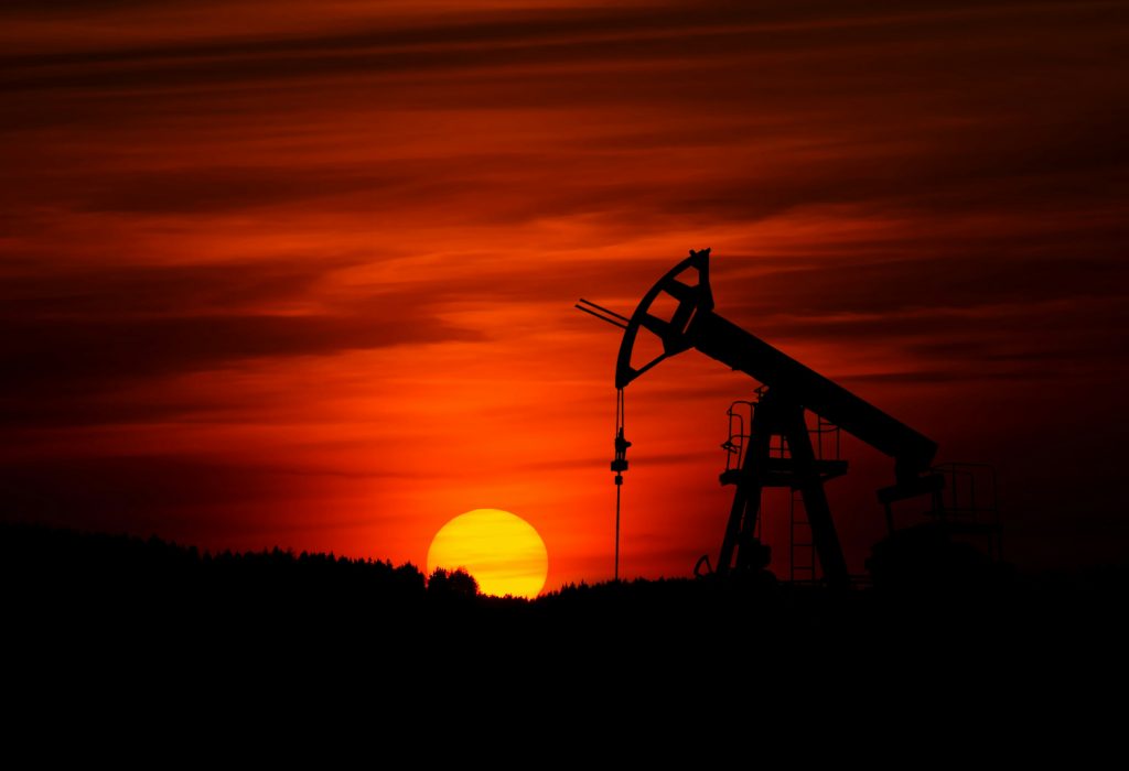 Navigating the Black Gold: Essential Elements for Understanding Oil Price Movements