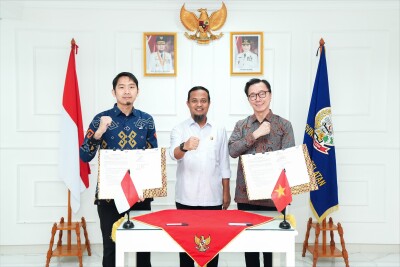 South Sulawesi governor witnesses Vingroup’s MOU with regional-owned enterprise for mega project