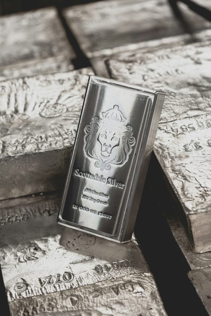 Silver At Record Highs Amid Fed Rate Cuts and Industrial Demand