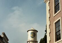 Warner Bros Rejects Revised Paramount Bid as Risky Leveraged Buyout