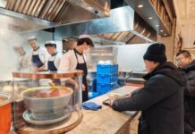 From Banks of Yellow River to Dining Tables Worldwide: Lanzhou Beef Noodles Get a Makeover through Cross-industry Fusion