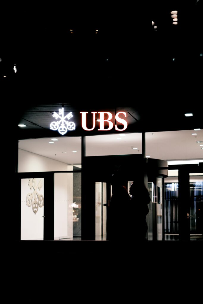 UBS Migrates Gigantic 1.2 Million Credit Suisse Clients — Now Faces Capital Clash With Swiss Regulators