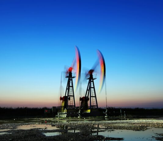 Oil Prices Slide on Hopes of Diplomacy in Iran War