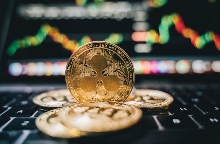 XRP Surges 40% in a Week as CLARITY Act Hopes Revive Institutional Bull Case