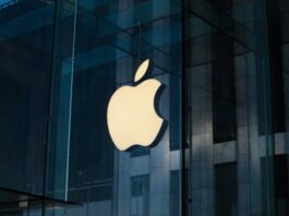 Tim Cook Hands Apple’s $4 Trillion Crown to John Ternus