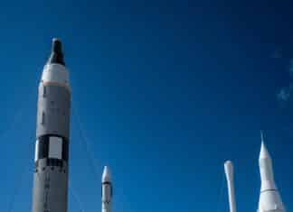 SpaceX Pitches Investors a $1.78 Trillion Valuation. The Roadshow Has Begun
