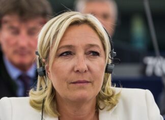 Why Le Pen’s 2027 Comeback Has Moved From the Courts to the Bond Market