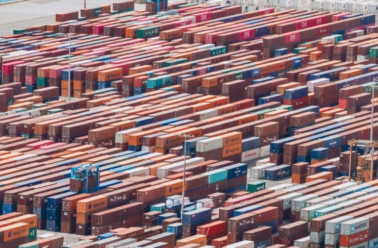 Trump Orders Halt to All US Trade With Spain