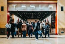 WEEKEND READ: Musk’s Circular Empire: How the Companies Fund Each Other