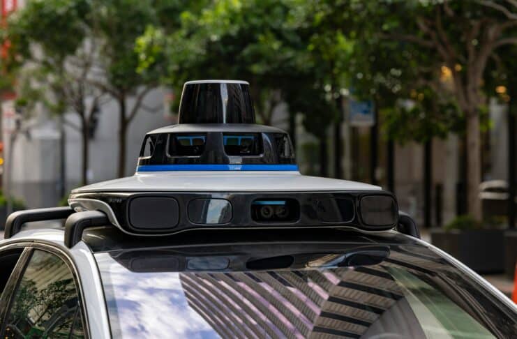London’s Robotaxi Revolution Hits the Brakes as TfL Delays Driverless Future
