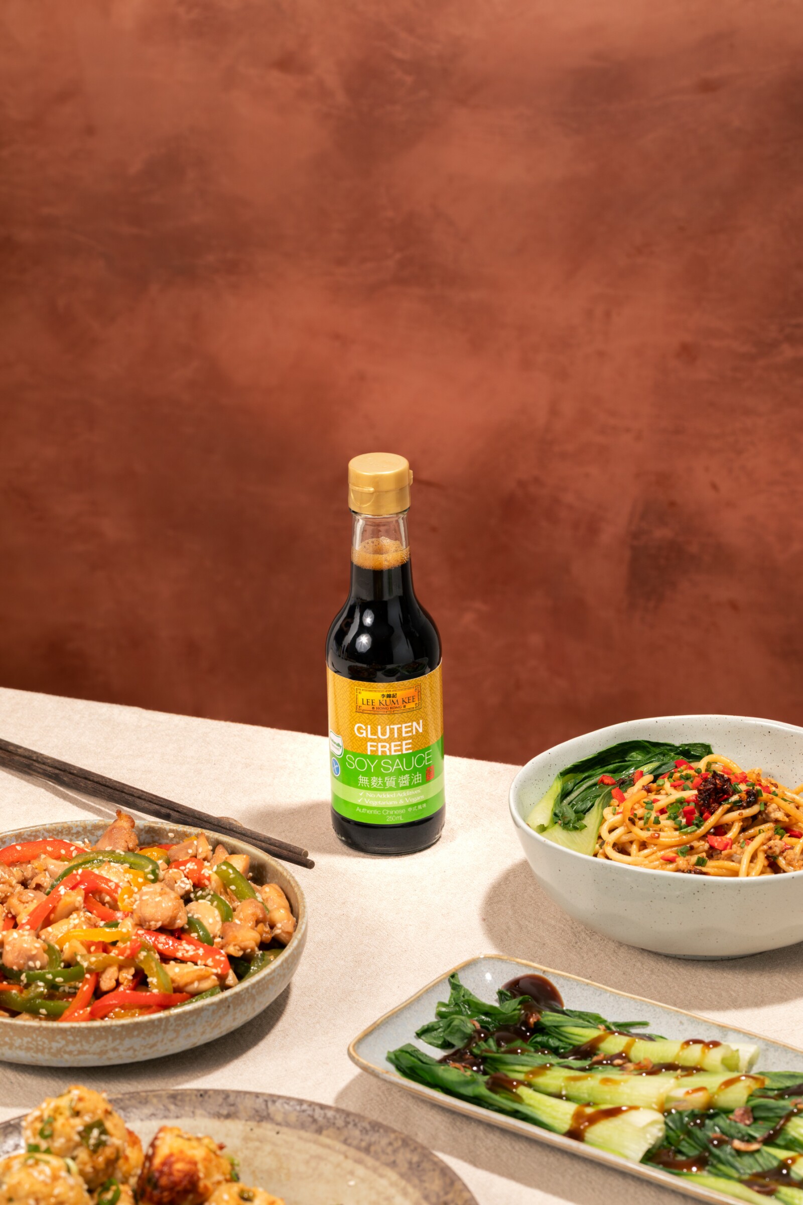 Trusted by home cooks across Australia and New Zealand, Lee Kum Kee Gluten Free Soy Sauce has become a go-to pantry staple for everyday cooking.