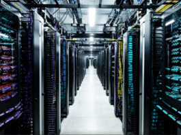 6 Bare-Metal Hypervisor Technologies for Modern Data Centers bare-metal hypervisor modern data center server racks with coloured cables and enterprise infrastructure