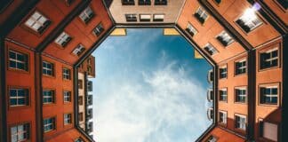 Germany’s Biggest Landlord Faces €8bn Hit as Berlin Revives Plans to Seize Private Flats